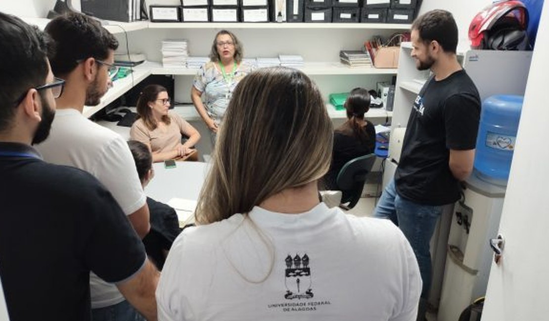 Serviço de Epidemiologia Hospitalar do HEA recebe visita de estudantes de Medicina da Ufal