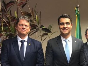 Emenda de JHC garante retomada das obras na BR-416 e  Tarcísio Freitas visita AL para autorização