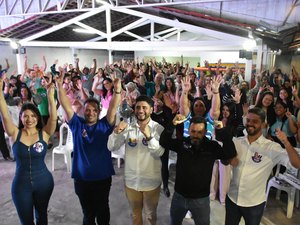 Encontro com candidato a deputado estadual Wagner Lira, reuniu centenas de Arapiraquenses