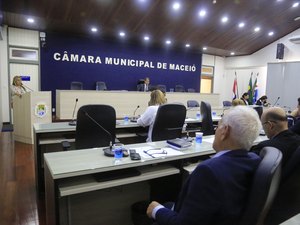 Comissão da Criança pede ao MPE combate à venda de bebida alcoólica a menores