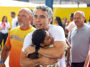 Rafael Brito participa da primeira edição do “Corações da Paz nas Escolas” em Maceió