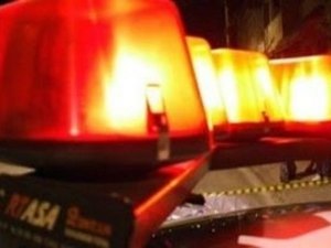 Homens armados invadem pousada e levam pertences de turistas mineiros