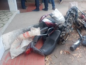 [Vídeo] Desmanche de motos é desbaratado pela polícia em Arapiraca