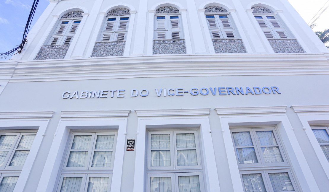 Após revitalização, Vice-Governadoria de Alagoas inaugura sede no centro de Maceió