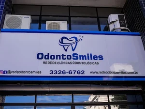 Clínica Odonto Smiles terá que indenizar paciente por não fornecer serviço contratado