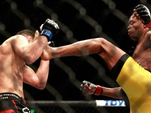 Anderson Silva é suspenso previamente por doping