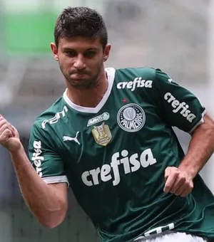 Palmeiras encaminha a saída do zagueiro Kuscevic para o Coritiba