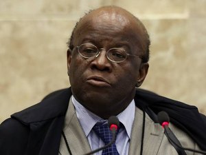 Joaquim Barbosa dispara críticas a Lula: ‘Omisso’ e ‘conservador à la carte’