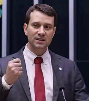Daniel Barbosa reage à taxação de Trump: “Brasil não aceitará chantagens e pressões desleais”