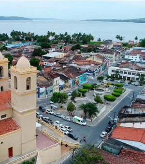 Homem é esfaqueado nas costas durante briga no Centro de Pilar
