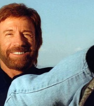 Morre Chuck Norris, astro de filmes de ação, aos 86 anos