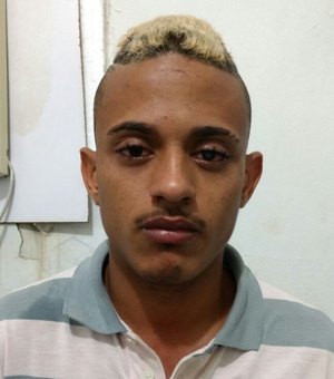 Jovem é preso com drogas e dinheiro na parte alta de Maceió