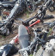 Polícia Civil encontra seis carcaças de motocicletas roubadas no Agreste 