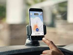 Motoristas de aplicativo relatam rotina de higienização e medo em AL