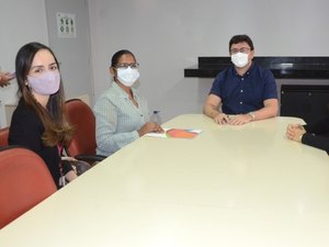 Seris e SSP renovam convênio que oportuniza trabalho a egressos do sistema prisional