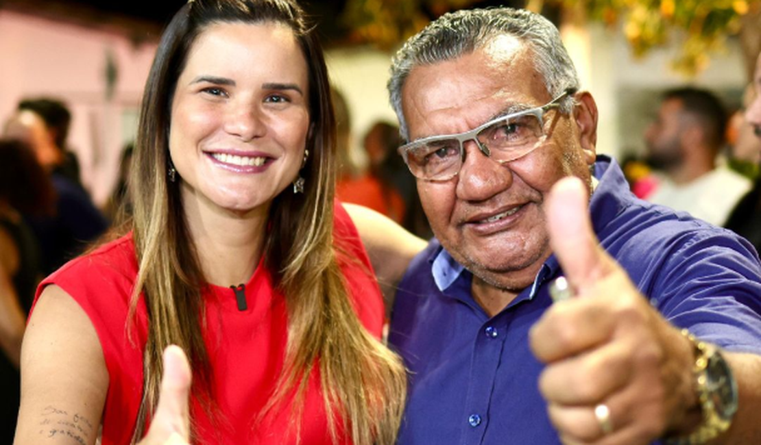 Ceci acompanha entrega de pavimentação e destaca melhorias em Marechal Deodoro