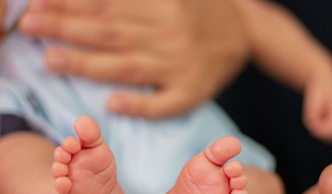 DNA não consegue identificar pai após mulher se envolver com gêmeos