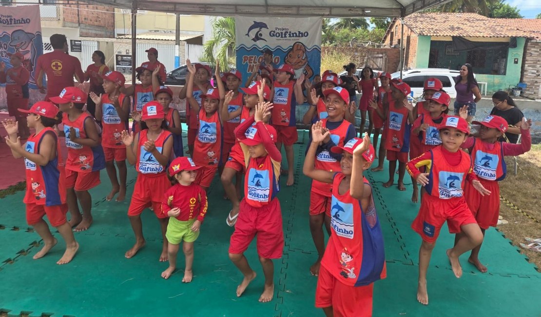 Corpo de Bombeiros promove 6ª edição do Projeto Golfinho em Porto de Pedras