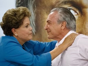TSE não vê crime em eleição de Dilma e mantém Temer no poder