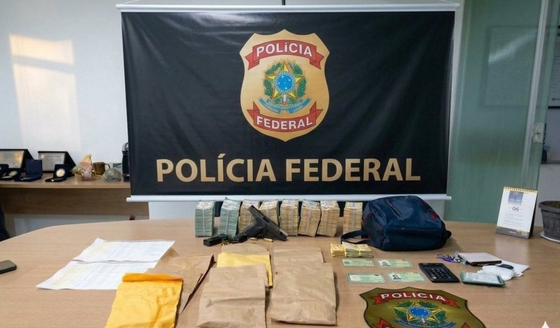 PF prende dois homens com mais de R$ 500 mil durante ação em Rio Largo