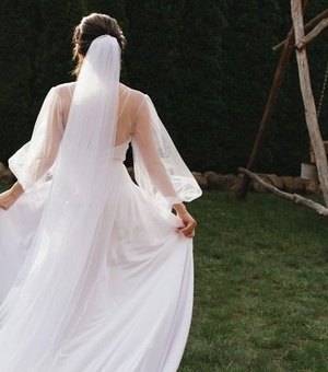 Treta no casório: sogra posta fotos do vestido da noiva e é expulsa do casamento pelo próprio filho