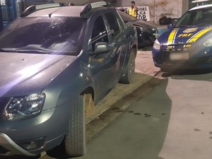PRF prende homem e recupera veículo roubado na BR-316
