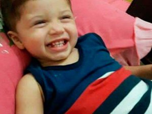 Criança de dois anos é atropelada pelo próprio pai na Bahia