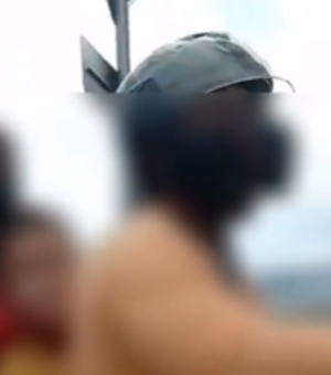 Motociclista sem habilitação é flagrado pelo DMTT com esposa e filho na garupa