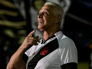 Dinamite eterno: uma homenagem ao maior ídolo do Vasco que nos deixou há dois anos