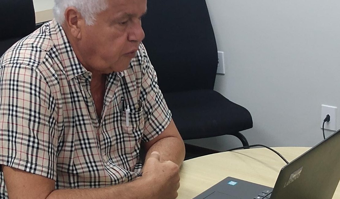 Secretário discute retomada de serviços eletivos em hospitais de Maceió