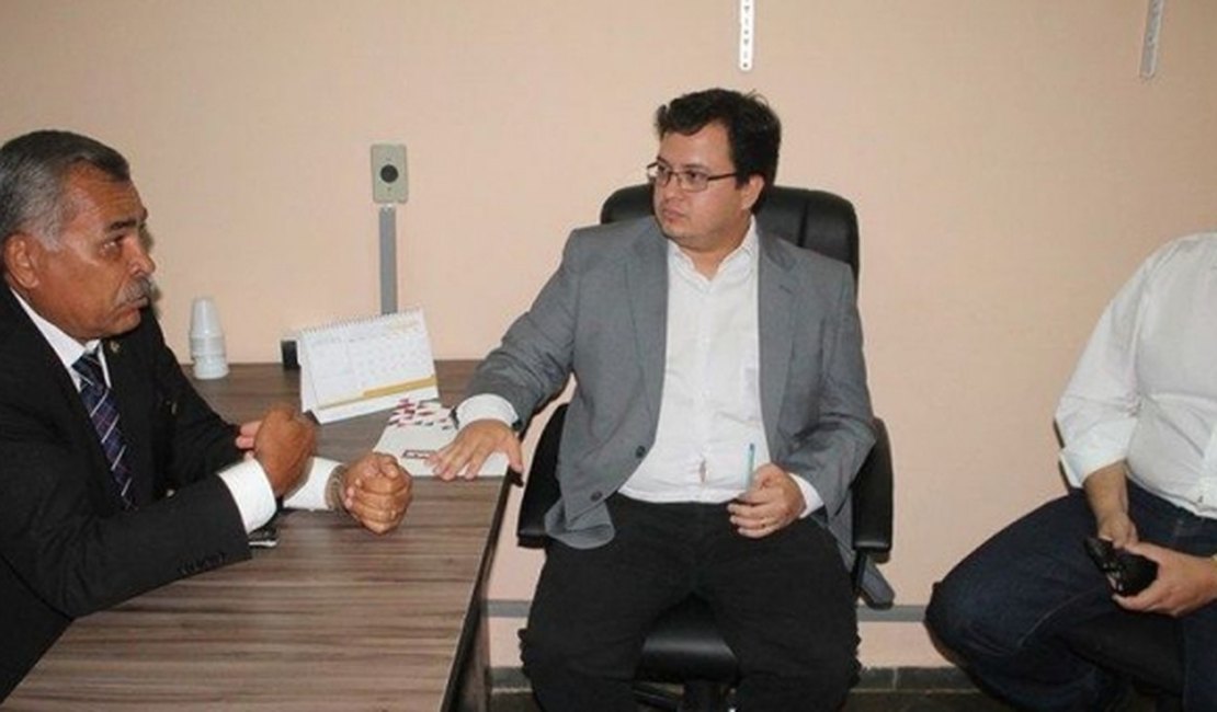 Tarcizo Freire luta pela isenção de taxas a categorias