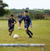 [Vídeo] Jovem autista do Projeto Atletas do Futuro emociona e inspira com história de superação no esporte