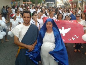 Caminhada da Paz abre festejos de Natal no centro comercial de Arapiraca