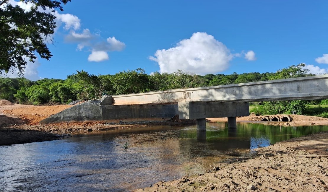 Ponte promete mais segurança para moradores e produtores rurais de São Sebastião
