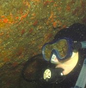 [Vídeo] Estátua de santa é encontrada intacta no fundo do mar e intriga mergulhadores