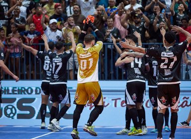 Traipu garante vaga na final do Brasileiro de Futsal após virada eletrizante em Arapiraca