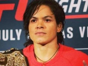 Amanda Nunes explica por que desistiu de luta contra Shevchenko