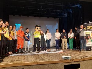 PRF encerra ações da campanha Maio Amarelo com evento, no Teatro de Arapiraca