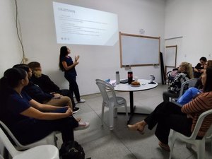 Estudantes de Enfermagem da Ufal apresentam planos para segurança dos pacientes ao fim de estágio no HEA