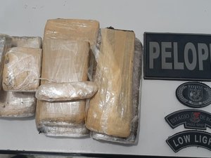 Homem é preso acusado de tráfico de drogas em Arapiraca