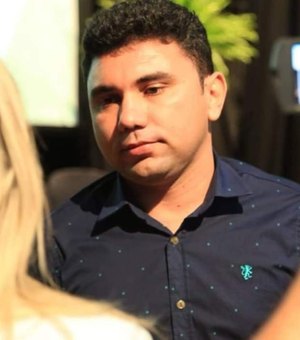 Vereador tem celular furtado em evento junino na cidade de Arapiraca
