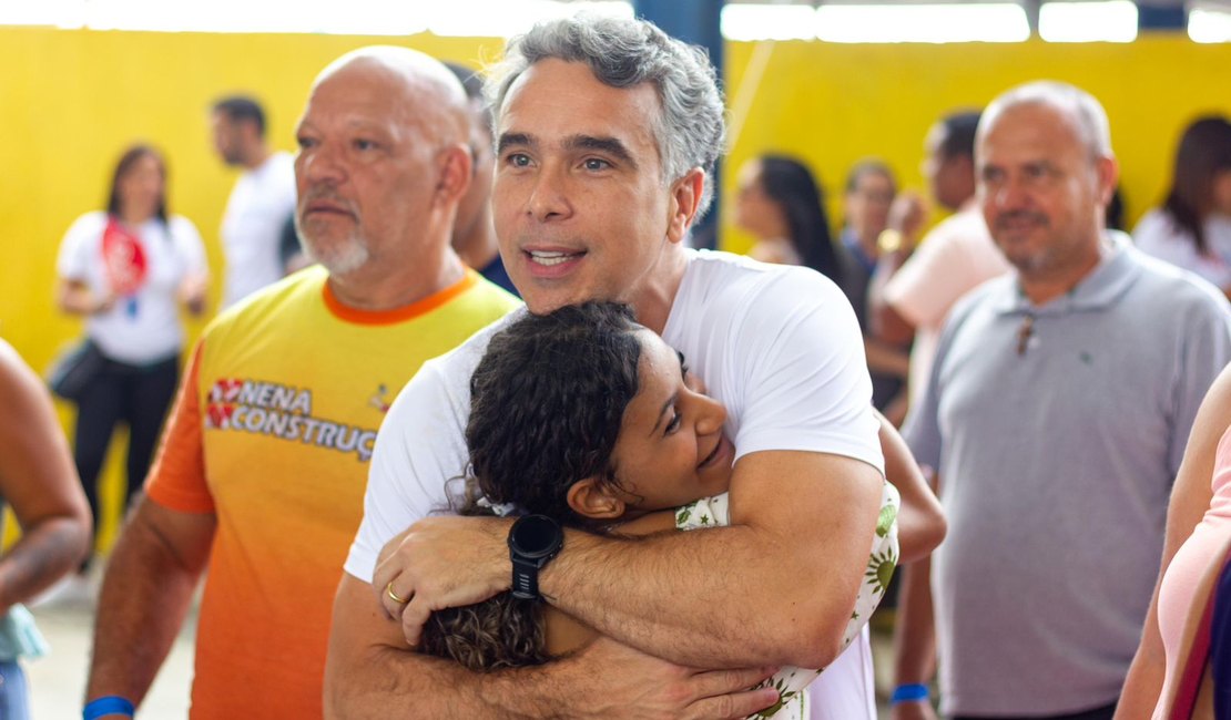 Rafael Brito participa da primeira edição do “Corações da Paz nas Escolas” em Maceió