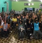 Sem proposta: greve de professores em Palmeira completa uma semana