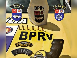 Quatro pessoas são detidas com arma de fogo em Porto Calvo