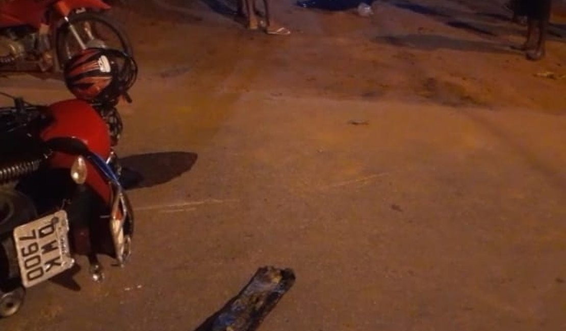 [Vídeo]  Motociclista não resiste e morre após colidir em estacas no município de Craíbas