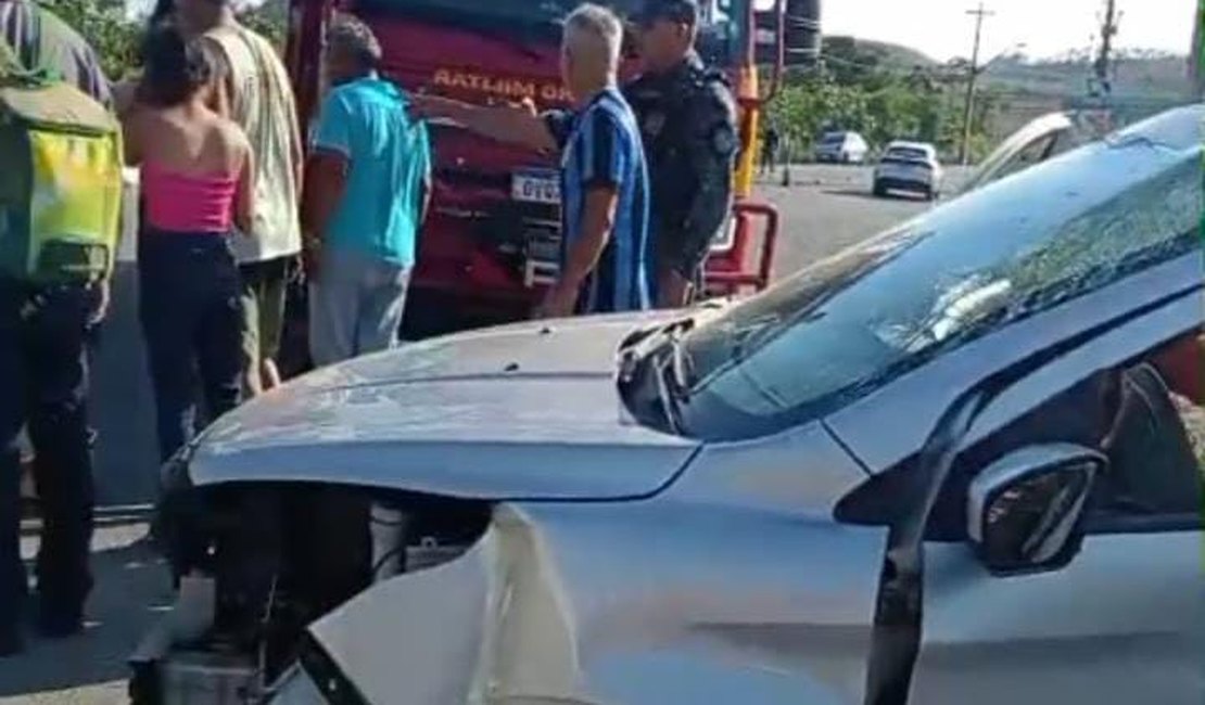 Acidente deixa homem em estado grave entre as rodovias AL-430 e AL-105