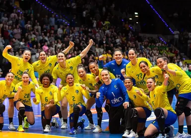 Brasil sobra diante de Cuba na estreia do Mundial de Handebol Feminino