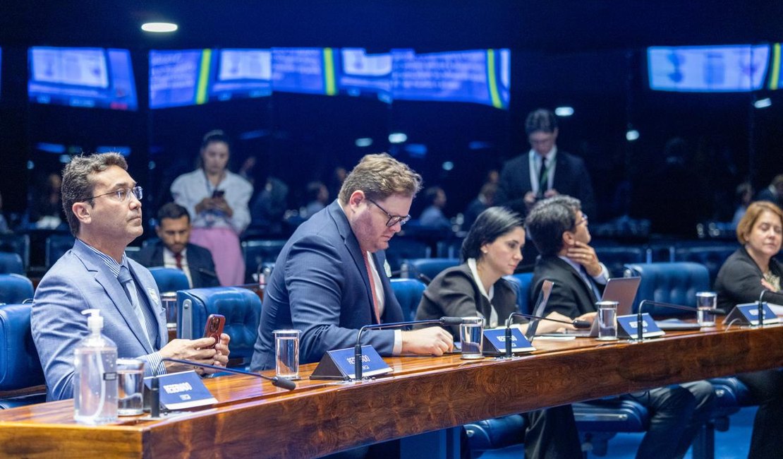 Senadora Eudócia preside no Senado debate sobre vacinas contra o câncer