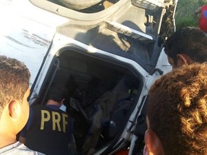 Bebê de seis meses sobrevive a acidente que matou família