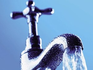 Atividades em estação são paralisadas e abastecimento d´água fica deficiente em Maceió